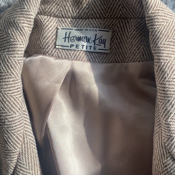 Blazer - Picture 14 of 15